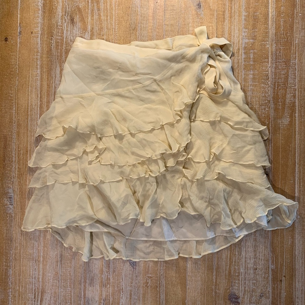 Twinkle by wenlan wrap skirt size small ivory